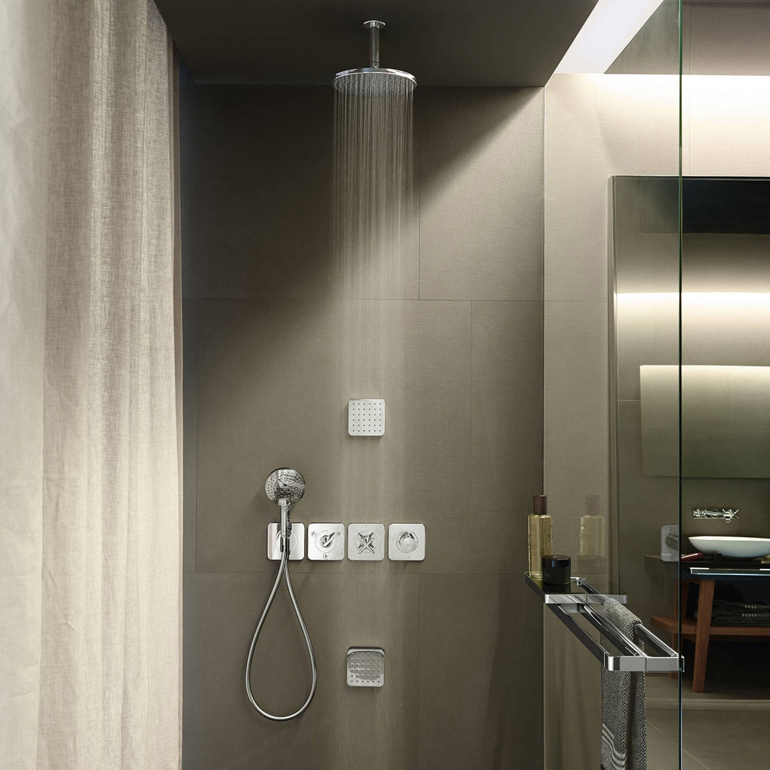 Душевая кабина скрытая. Hansgrohe Axor смеситель для душа. Душевая система Axor Starck. Душевая система Axor SHOWERHEAVEN. Axor Citterio e термостат для душа.