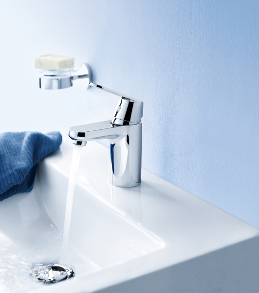  Grohe Eurosmart Cosmopolitan 32824000  
