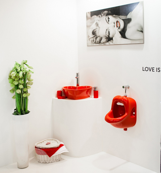  Sanita luxe Kiss LOVSLUR03