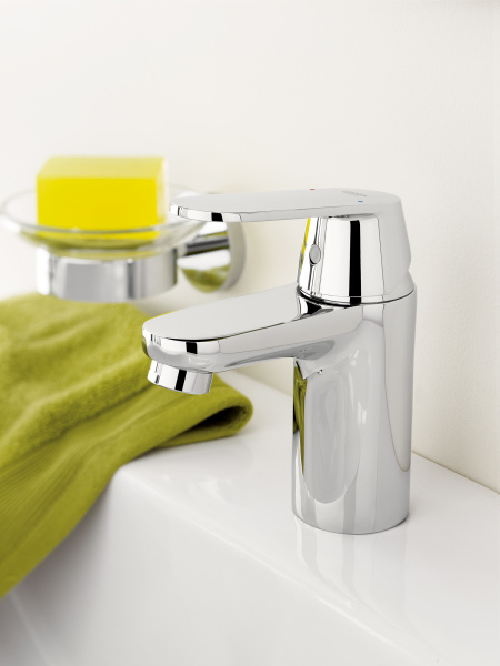  Grohe Eurosmart Cosmopolitan 32824000  