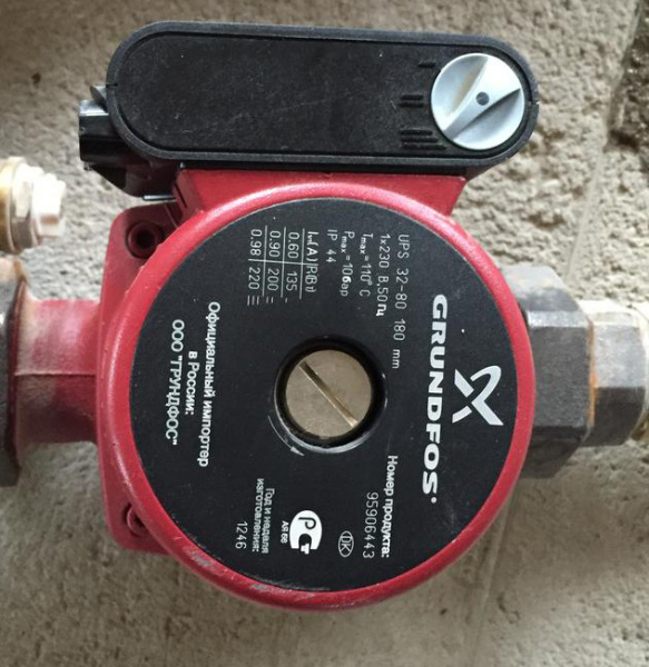 �������������� ����� Grundfos UPS 32-80 180