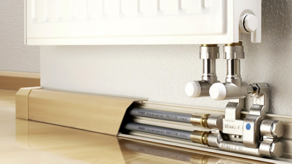   Rehau Rautitan stabil 40x6,0 (: 5 )