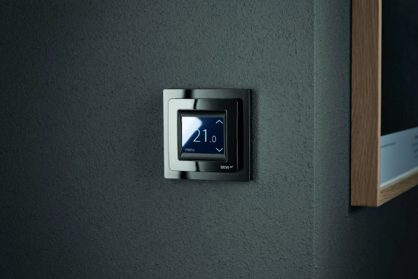 Терморегулятор Devi Touch black Терморегулятор Devi Touch black