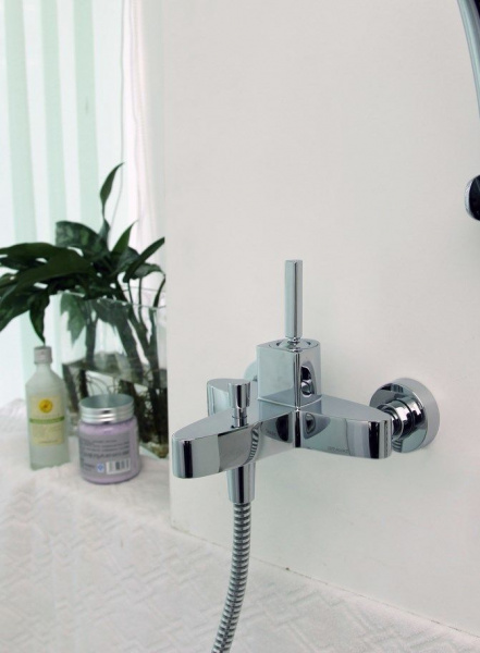  Bravat Spring F679113C-01    