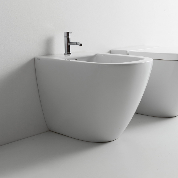   Globo Stockholm LA009.BI*1