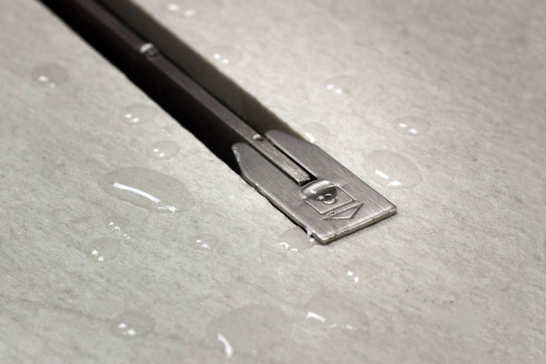   Pestan Confluo Slim Line 750+  