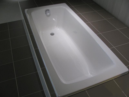 Стальная ванна Kaldewei Cayono 750 с покрытием Easy-Clean Стальная ванна Kaldewei Cayono 750 с покрытием Easy-Clean