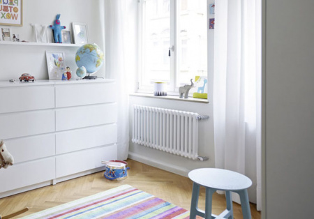 �������� Zehnder Charleston CH 2056/24 1270  RAL 9016