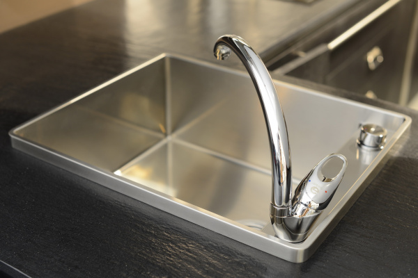 Смеситель Agger Move A0600200 для кухонной мойки